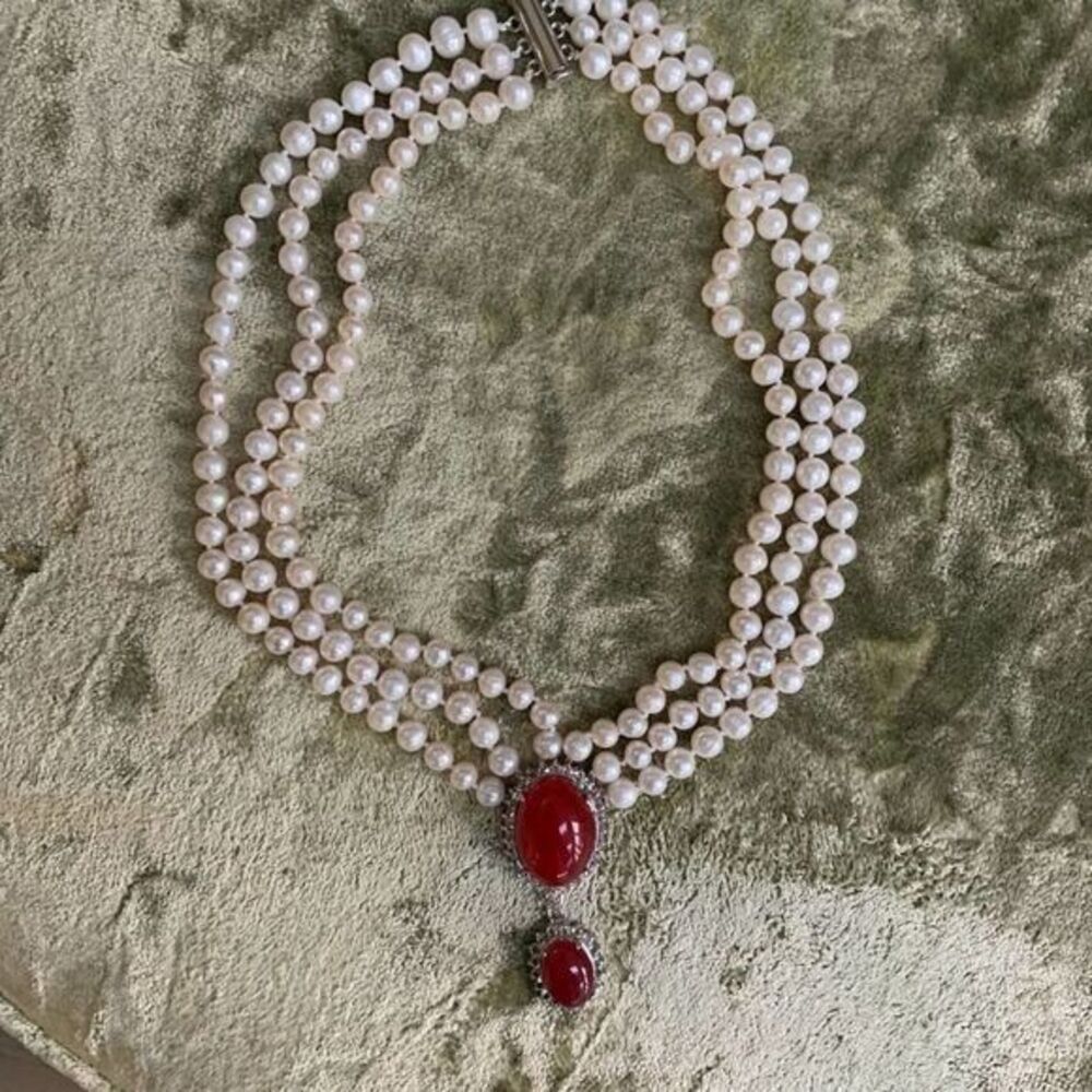 Elegant Pearl and Red Stone Necklace